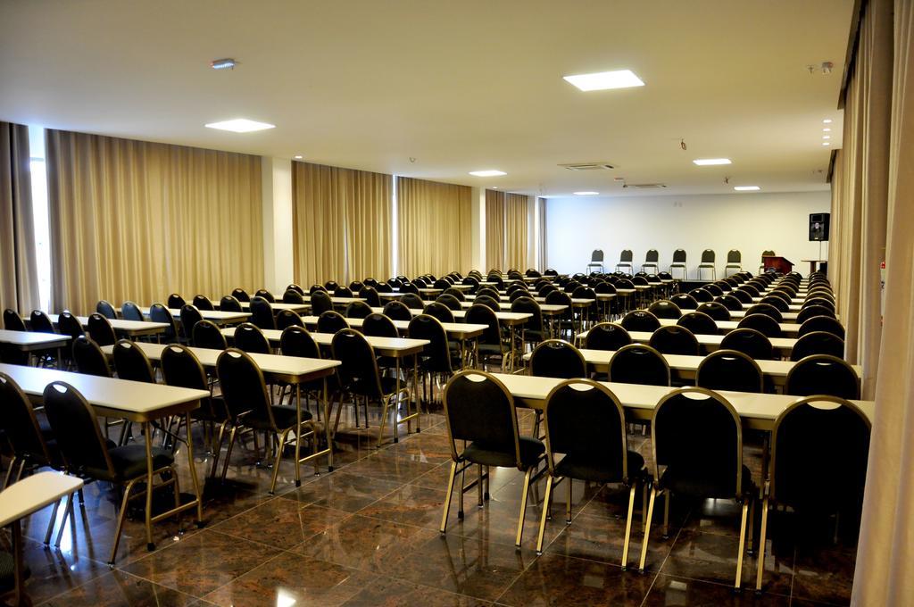 Galatas Golden Hotel Patos de Minas Εξωτερικό φωτογραφία