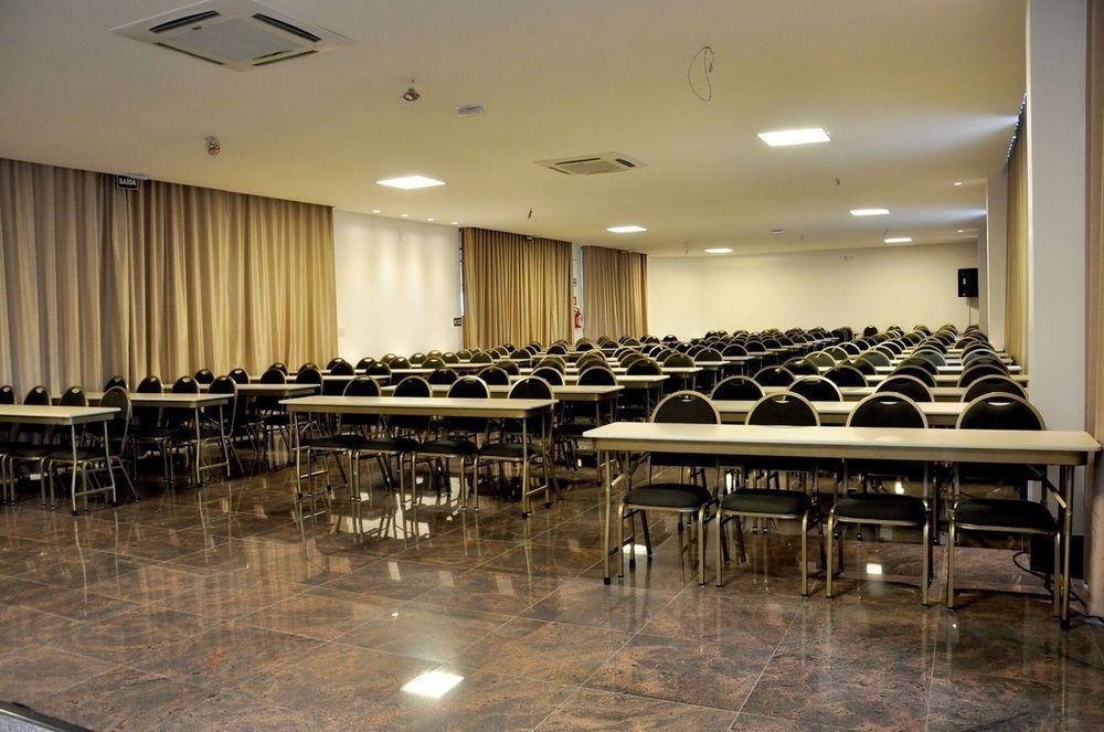 Galatas Golden Hotel Patos de Minas Εξωτερικό φωτογραφία