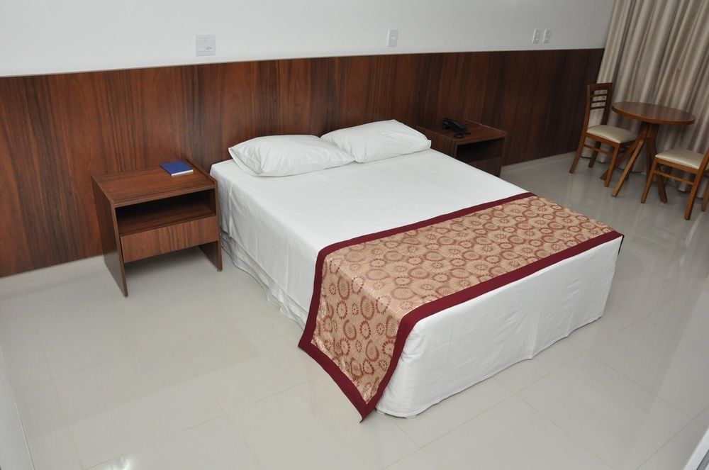 Galatas Golden Hotel Patos de Minas Εξωτερικό φωτογραφία